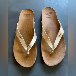 Reef Women's Slippers in Tan and Gold